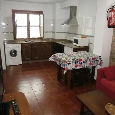 Apartmán El Nozalon Picos De Europa Poo (Cabrales)