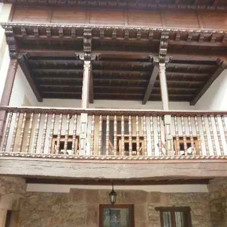 Apartmán El Nozalon Picos De Europa Poo (Cabrales)